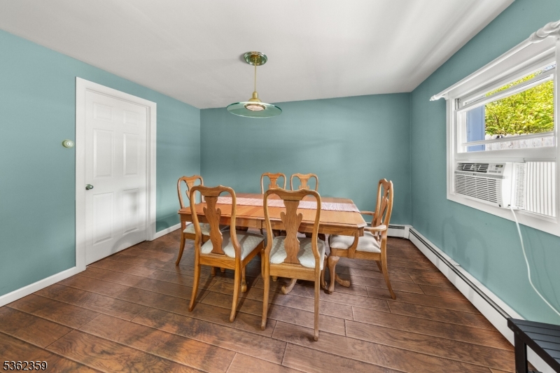 365 Newton Swartswood Rd