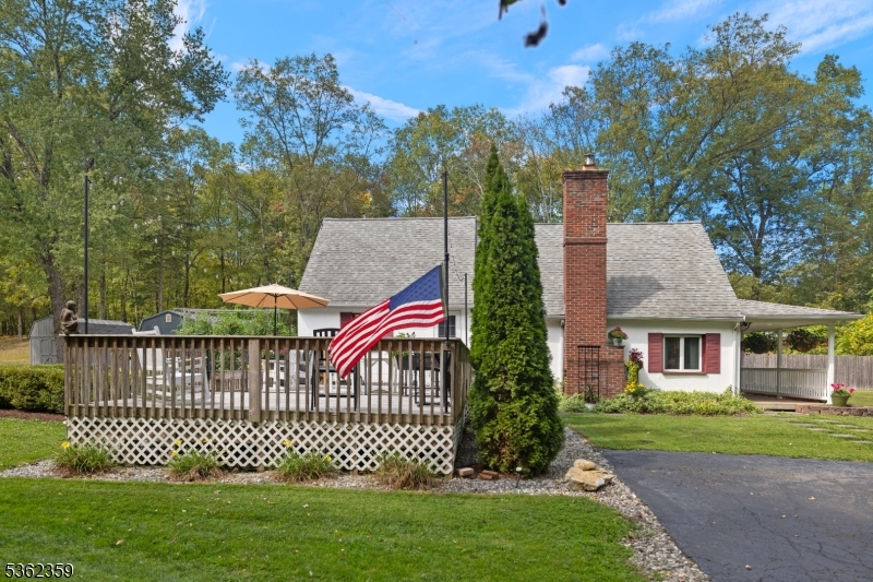 365 Newton Swartswood Rd