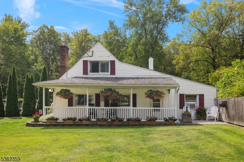 365 Newton Swartswood Rd