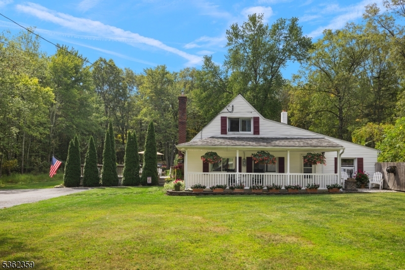 365 Newton Swartswood Rd