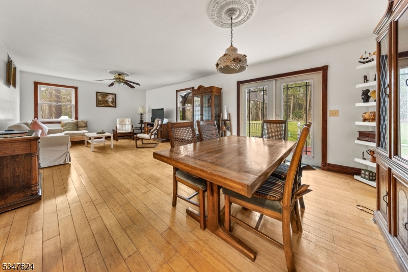 101 Hidden Glen Ln A