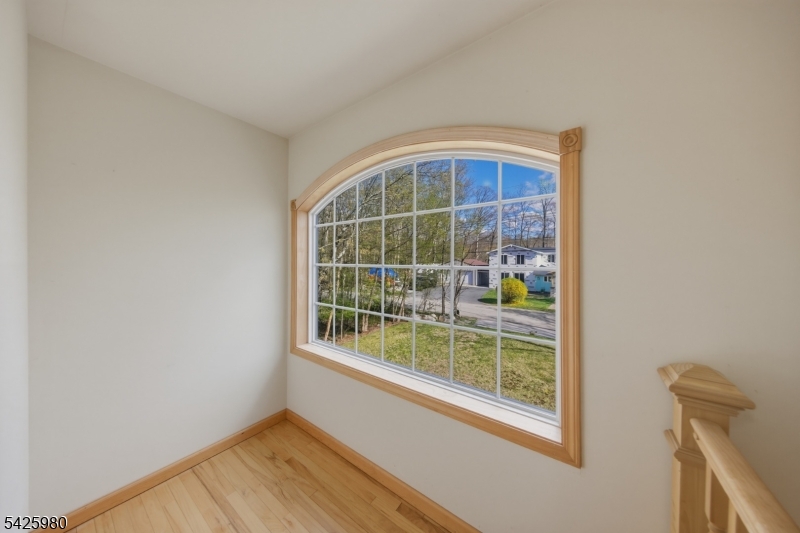 14 E Shore Dr