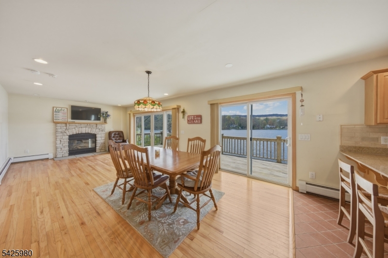 14 E Shore Dr