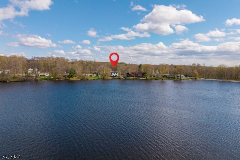 14 E Shore Dr