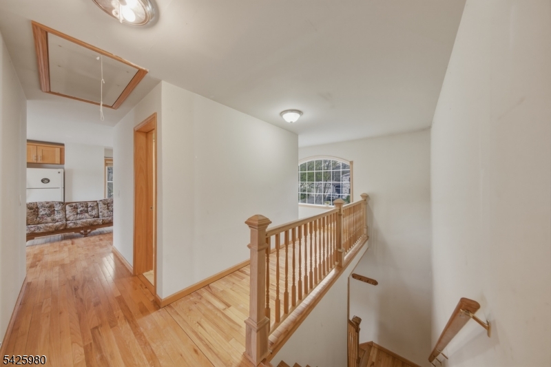 14 E Shore Dr