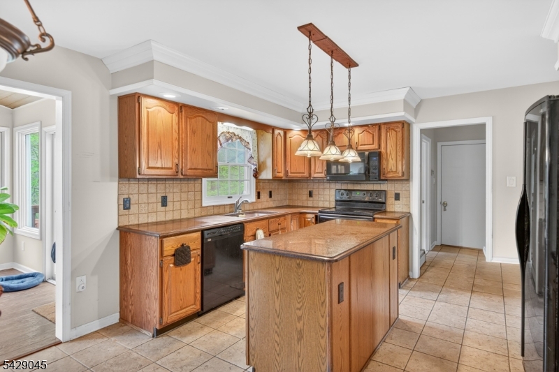 20 Willow Grove Ct