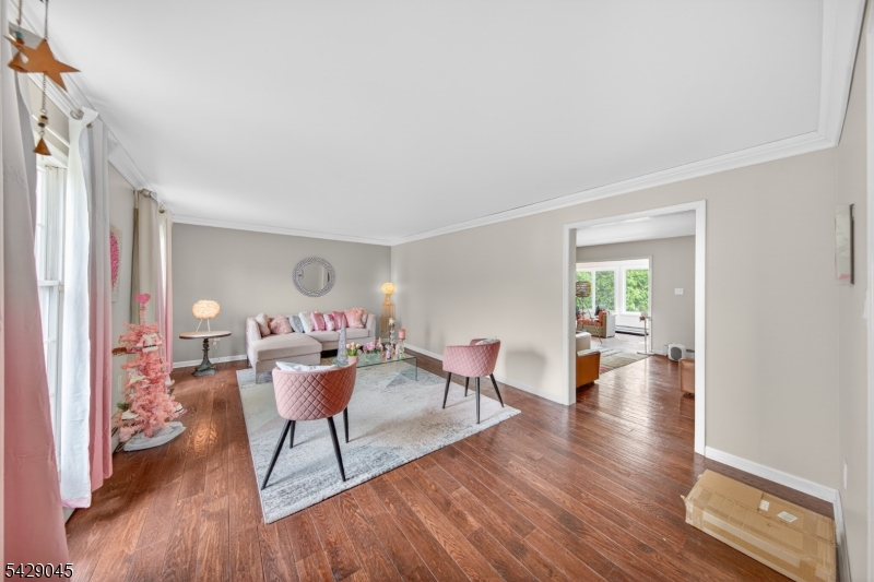 20 Willow Grove Ct