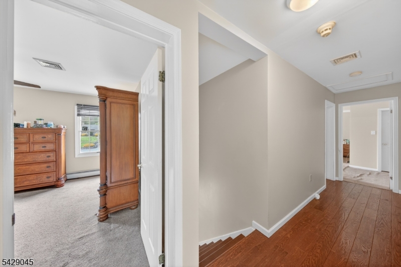 20 Willow Grove Ct