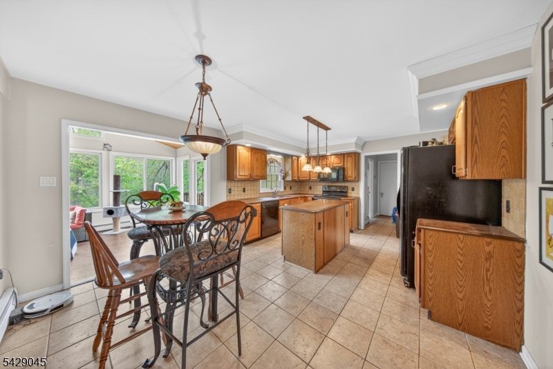 20 Willow Grove Ct