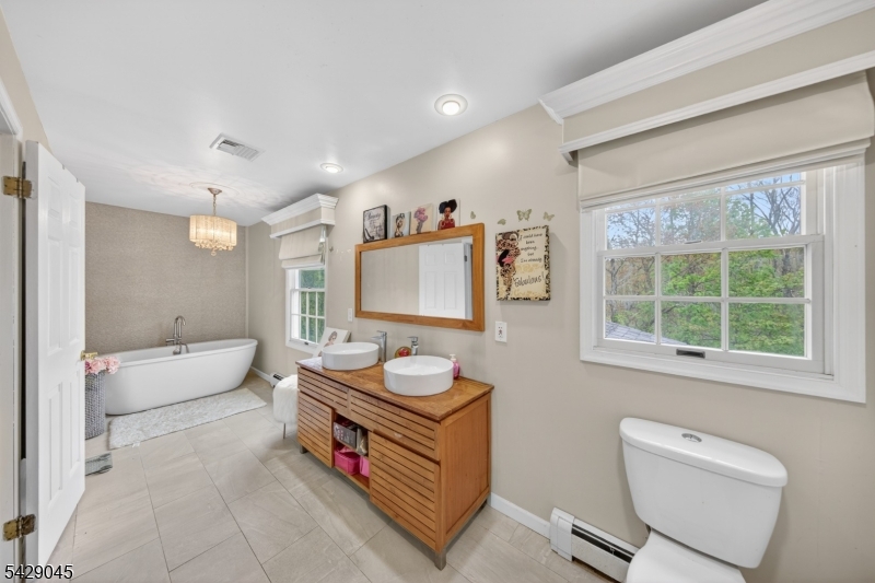 20 Willow Grove Ct