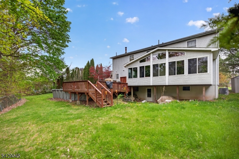 20 Willow Grove Ct