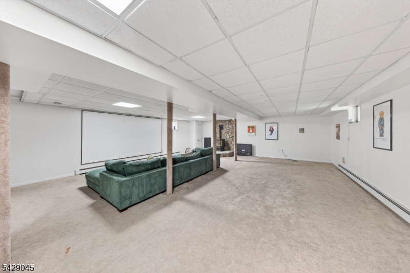 20 Willow Grove Ct