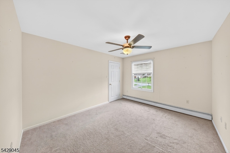 20 Willow Grove Ct