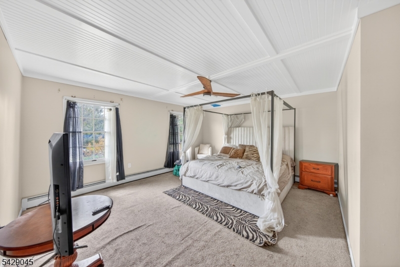 20 Willow Grove Ct