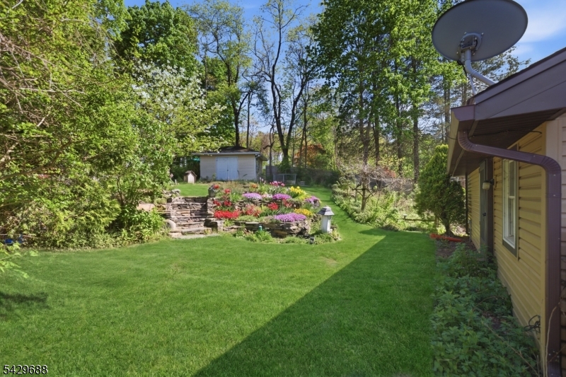 39 Fernwood Ave