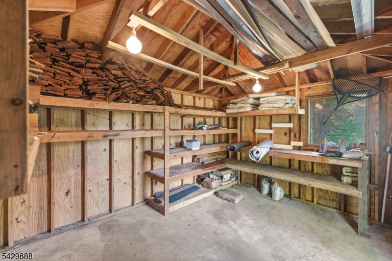 39 Fernwood Ave