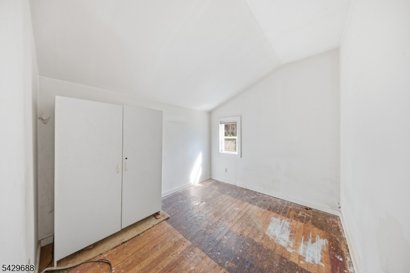 39 Fernwood Ave