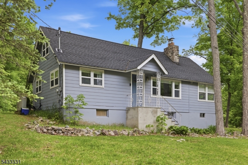 123 Glen Rd