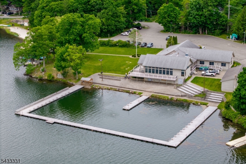 123 Glen Rd