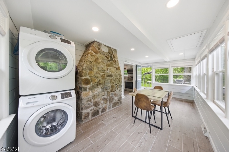 123 Glen Rd