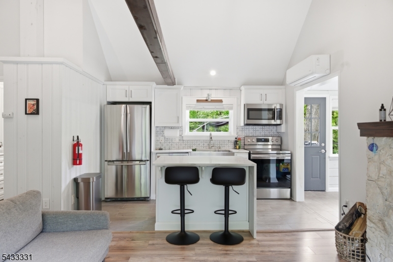 123 Glen Rd
