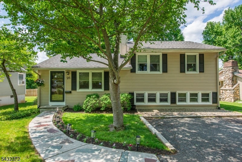 26 Lakeview Rd