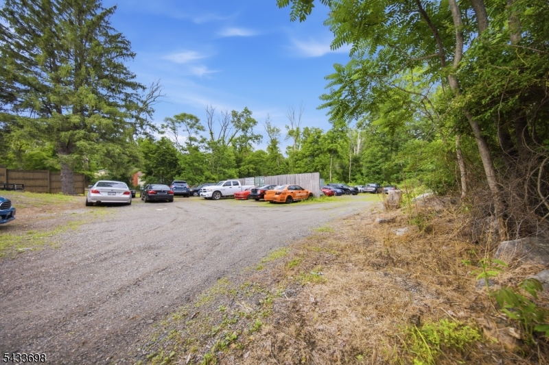 117 Silver Lake Rd