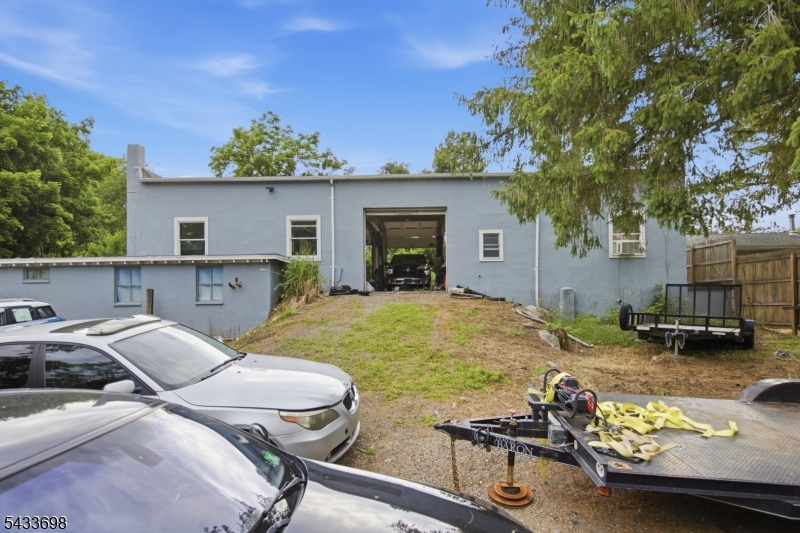 117 Silver Lake Rd