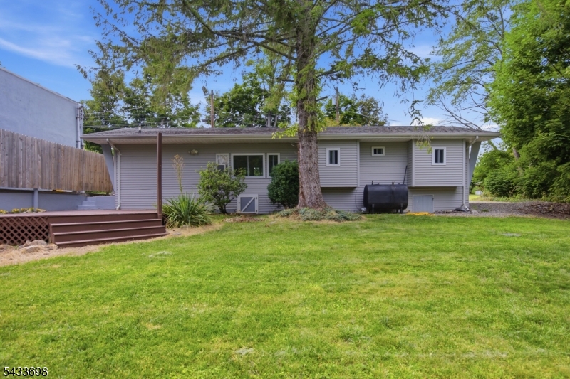 117 Silver Lake Rd