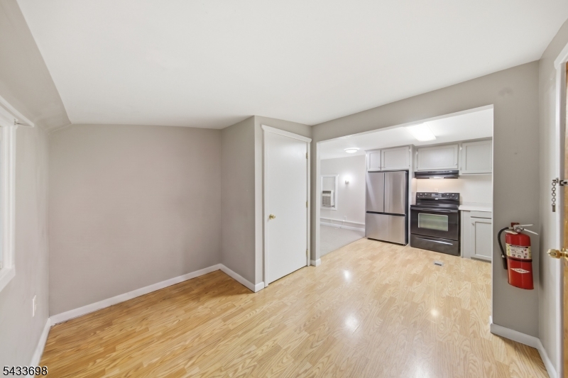 117 Silver Lake Rd