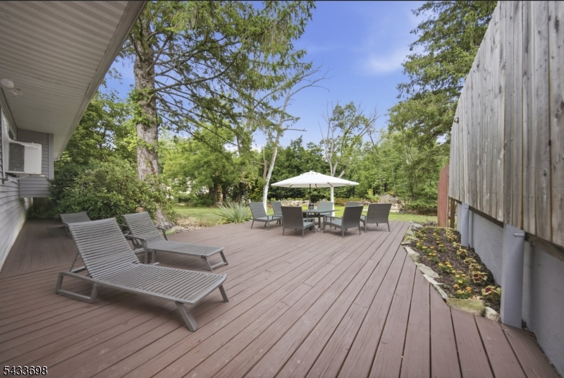 117 Silver Lake Rd