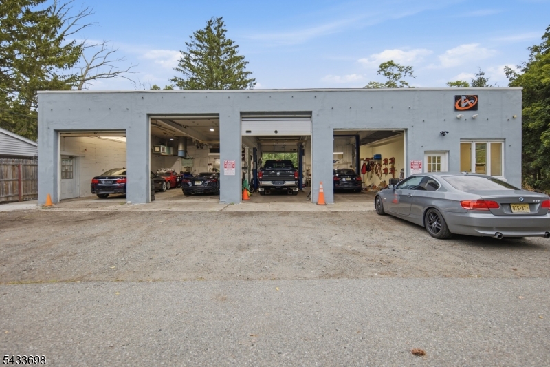 117 Silver Lake Rd
