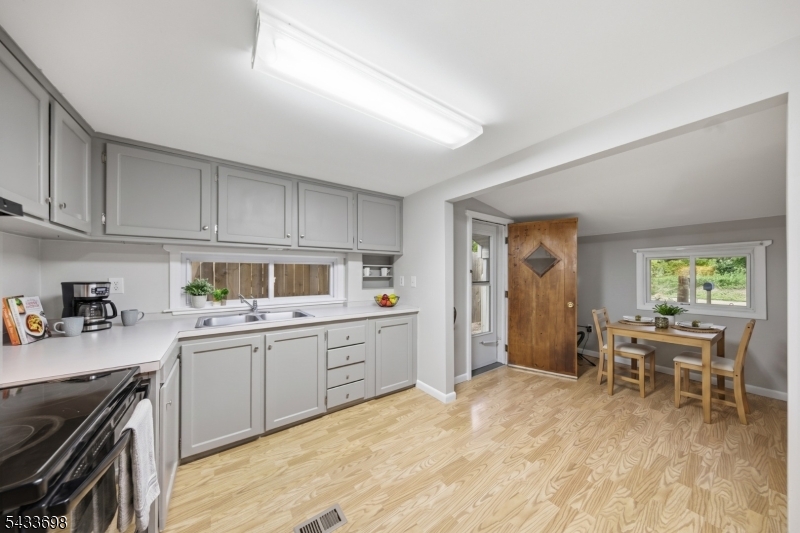 117 Silver Lake Rd