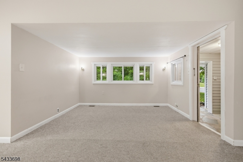 117 Silver Lake Rd