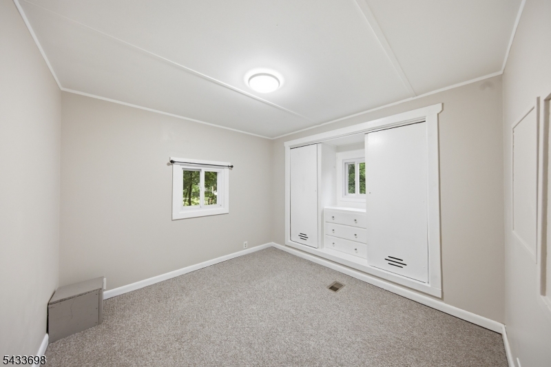 117 Silver Lake Rd