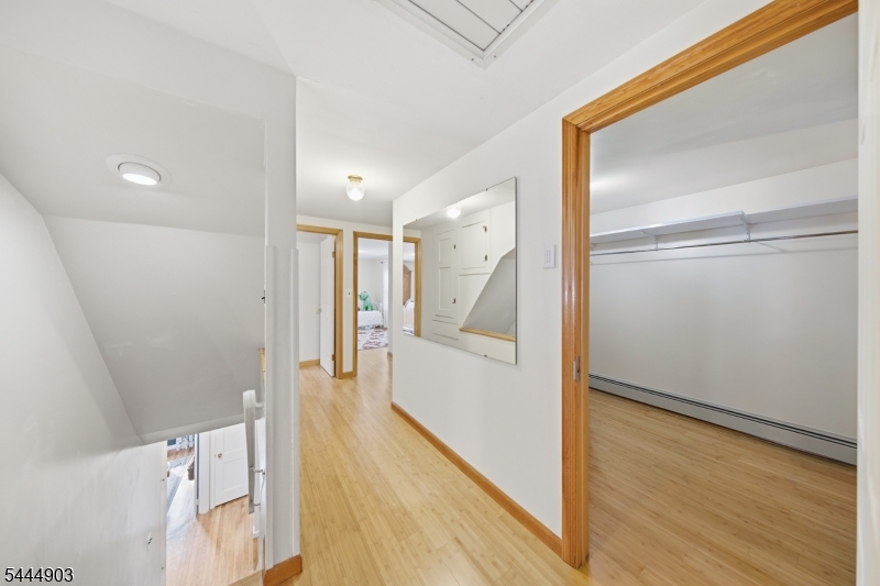 15 Spruce Pl