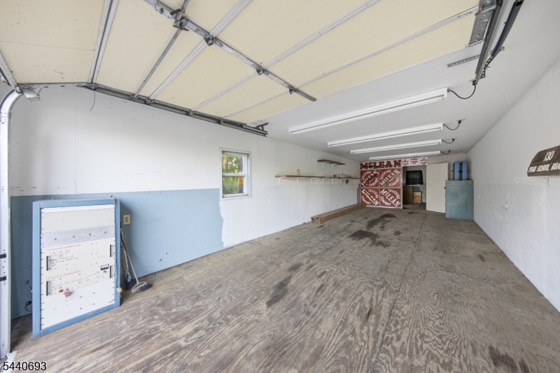 130 Pond School Rd