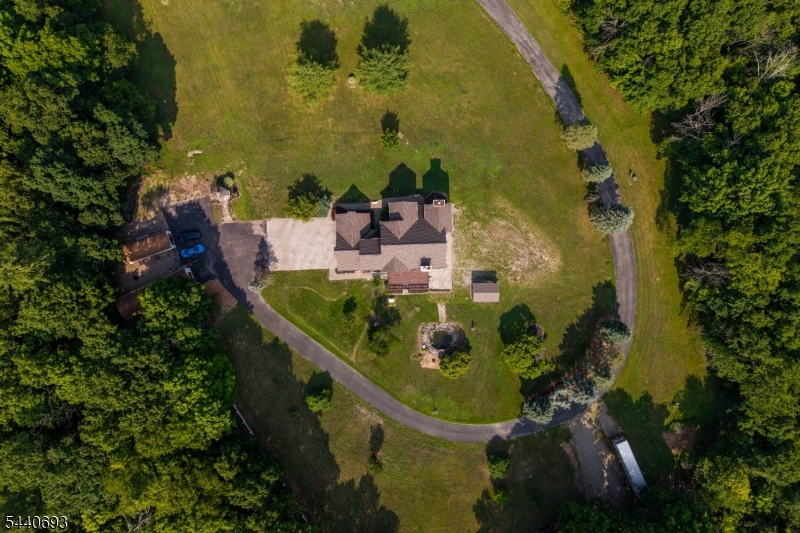 130 Pond School Rd