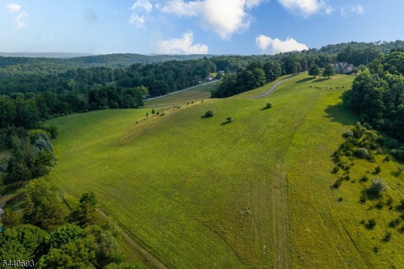 130 Pond School Rd