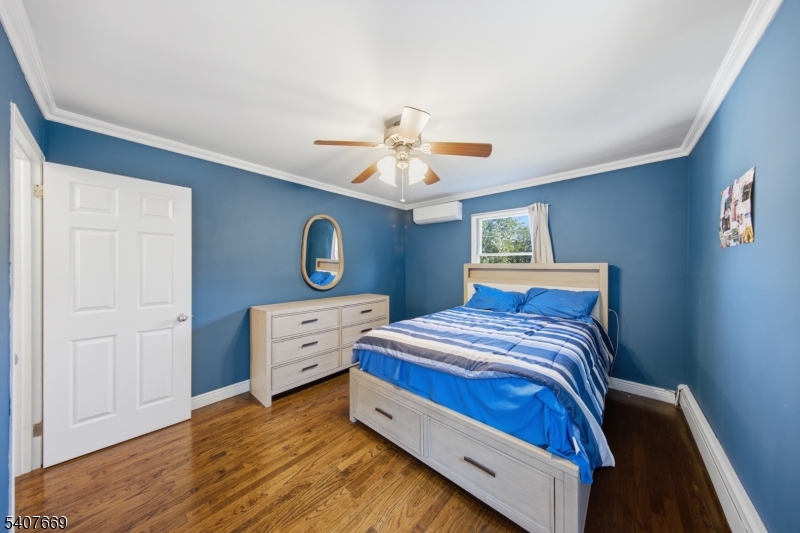 27 Jefferson Ter