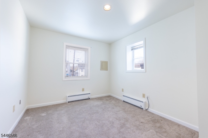 3 Church St C