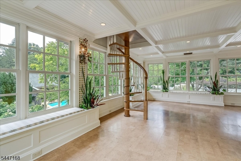 936 Dove Island Rd