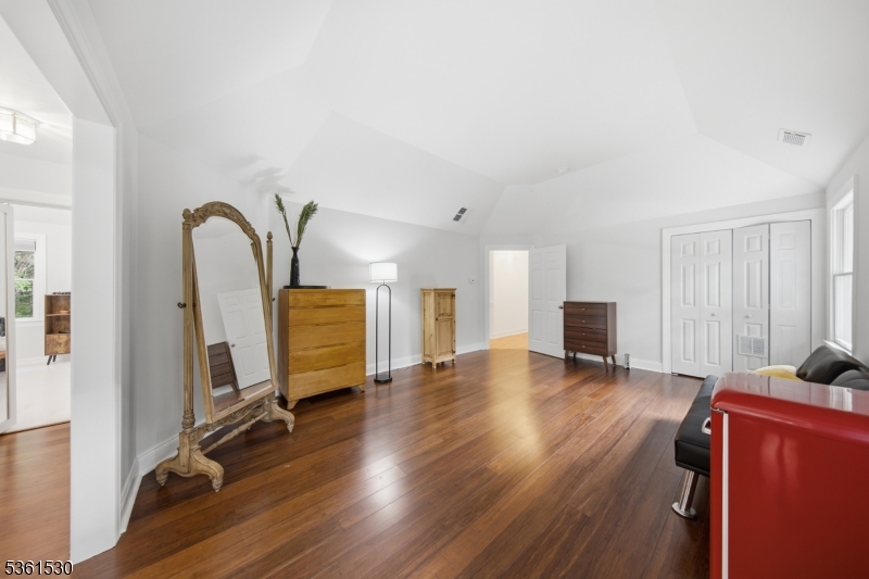 80 Skytop Rd