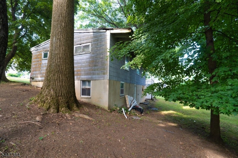24 Underrock Rd