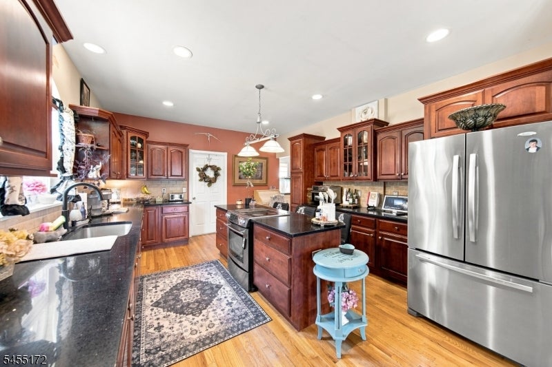 39A Hope Rd