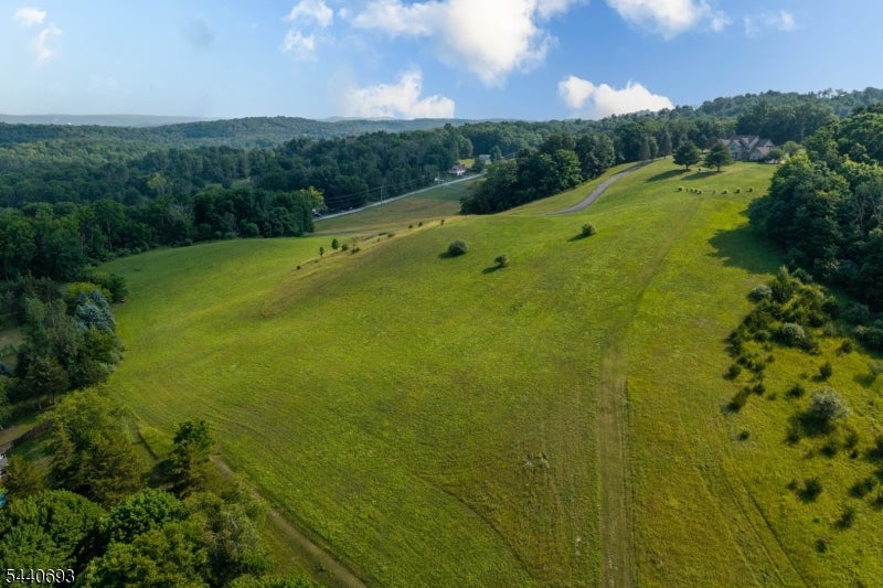 130 Pond School Rd