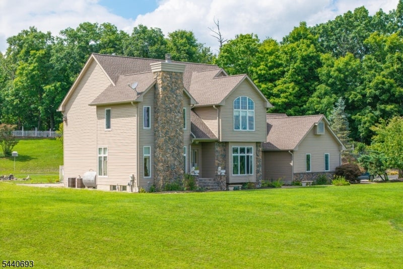 130 Pond School Rd