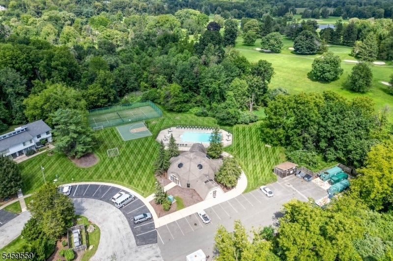 54 Cheyenne Rd