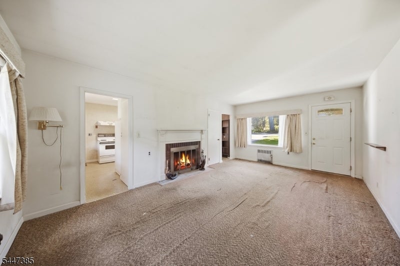 205 Glen Rd