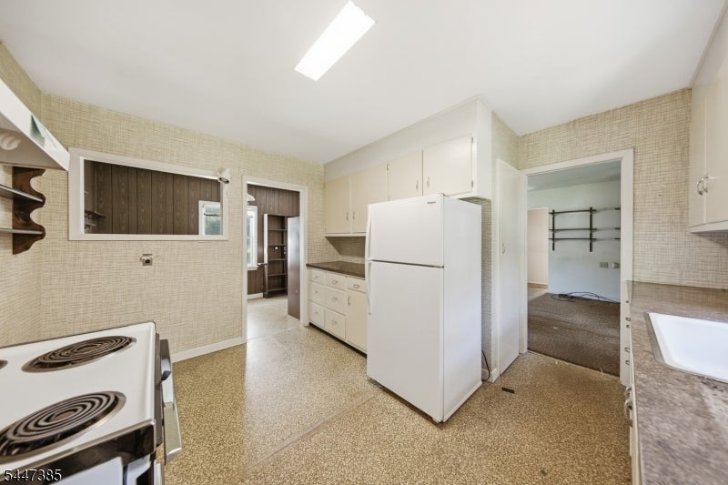 205 Glen Rd